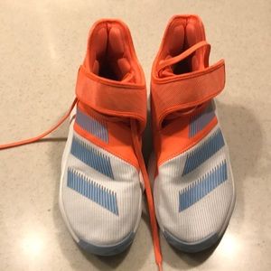 Men’s size 8 1/2 Adidas Harden high top basketball sneakers.